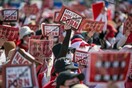 Χιλιάδες γυναίκες διαδήλωσαν στη Σεούλ κατά της πορνογραφίας από κρυφή κάμερα - Τι είναι το φαινόμενο «molka»