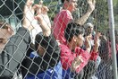 Υπεράριθμοι οι πρόσφυγες και μετανάστες στις δομές φιλοξενίας των Ενόπλων Δυνάμεων