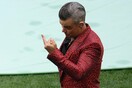 Ο Ρόμπι Γουίλιαμς εξηγεί γιατί έκανε την άσεμνη χειρονομία στην τελετή έναρξης του Μουντιάλ