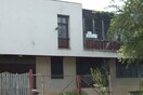 Συνελήφθη γυναίκα που άκουγε Βέρντι στη διαπασών επί 16 ώρες την ημέρα - για 16 χρόνια