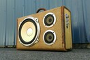Vintage βαλίτσες γίνονται πανέμορφα boomboxes