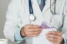 Γιατρός - διευθυντής τμήματος σε νοσοκομείο της Αττικής συνελήφθη για «φακελάκι»