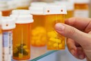 Μήνυση από τους οροθετικούς για τις ελλείψεις φαρμάκων