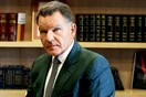 O Kούγιας απαντά για τη μυστική συνάντηση με τον καταζητούμενο συζυγοκτόνο
