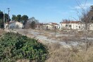Συγκεντρώσεις στο Σχιστό για το κέντρο φιλοξενίας προσφύγων