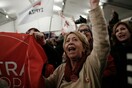 Tα 20 "Θα" του ΣΥΡΙΖΑ, το "δώρο" του ΠΑΣΟΚ για τα πρώτα γενέθλια στην εξουσία