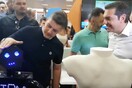 Το ρομπότ ενός μαθητή γυμνασίου εντυπωσίασε τον Tσίπρα - ΒΙΝΤΕΟ