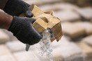230 κιλά καθαρής κοκαΐνης σε διαμέρισμα στη Βούλα