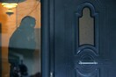 Όπλα και εκρηκτικά βρέθηκαν σε ελέγχους σε σπίτια