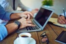 9.000 ελληνικές επιχειρήσεις εξετάζουν φυγή από τη χώρα και μεταφορά έδρας στο εξωτερικό