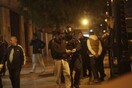 Έρευνα για τις μπουνιές άνδρα των ΜΑΤ σε διαδηλωτή