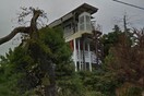 24 λόγοι που στην Ελλάδα έχουμε την πιο τρελή, kitsch αρχιτεκτονική