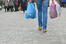 Ξεκινά ο "πόλεμος" στην πλαστική σακούλα σε όλη την Ελλάδα