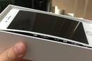Η Apple ερευνά δύο περίεργα περιστατικά με iPhone 8 Plus που διογκώθηκαν ενώ φόρτιζαν