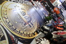 Νέα κατρακύλα για το Bitcoin μετά από επίθεση χάκερ με λεία εκατομμυρίων