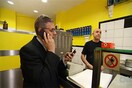 Γινόμαστε αγενείς με τη χρήση των κινητών μας;
