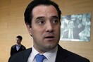 «Η στιγμή που ο Λαζόπουλος με σκάφη, σπίτια σε Λονδίνο/Ν.Υ., εκατομμύρια €, με κατηγορεί για το ρολόι μου, με ξεπερνά»