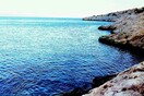 Πτώμα νεαρού άνδρα βρέθηκε στα Λιμανάκια Βουλιαγμένης