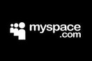 Στρατηγική συμφωνία μεταξύ MySpace και Facebook.