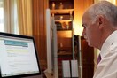 Ως blogger προσελήφθη ο ΓΑΠ από την Αριάνα Χάφιγκτον