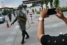 Το στρατιωτικό καθεστώς της Ταϊλάνδης απειλεί τα Social Media