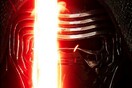 Βάλτε το φωτόσπαθο του Star Wars στη φωτογραφία του προφίλ σας στο Facebook