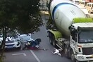 Ένα σοκαριστικό τροχαίο αποδεικνύει γιατί πρέπει να φοράμε κράνος
