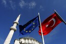 Σκληρή προειδοποίηση Κομισιόν προς Τουρκία: ΕΕ και θανατική ποινή δεν πάνε μαζί