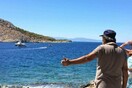Αίγινα: Ένα παιδί 2 ετών, ο χειριστής του τουριστικού και δυο ακόμη άνδρες τα θύματα της τραγωδίας στη θάλασσα
