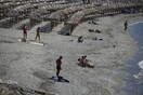 Summer loading: Τα πρώτα μπάνια