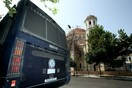 Αθώοι οι 26 για την εισβολή στη Μητρόπολη