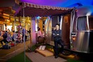 Αυτό είναι το δεύτερο εντυπωσιακό βήμα της Airbnb και φιλοδοξεί να κάνει τους πάντες tour guides