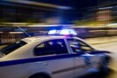 Συνέλαβαν εφοπλιστή και το γιο του στον Πειραιά μετά από διαπληκτισμό για έναν σκύλο