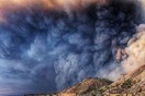Φονικές πυρκαγιές στην Καλιφόρνια: Ξεπερνούν τους 25 οι νεκροί - Απειλείται το Μαλιμπού