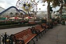 H Disnelyland αποφάσισε να καταργήσει τα παγκάκια για έναν αναπάντεχο λόγο