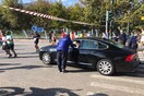 Καταγγελία για πρόκληση του Ψινάκη - Σταμάτησε τον Μαραθώνιο για να περάσει με το αυτοκίνητο (ΦΩΤΟΓΡΑΦΙΕΣ)