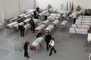 Θρήνος στο Σαπέκο καθώς δεκάδες νεκροφόρες μεταφέρουν τις σορούς των θυμάτων της αεροπορικής τραγωδίας