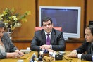 Μπράβο στον κ. Καρέλια. Κάτι όμως ξεχνά...