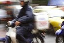 Η ΠΟΕΕΤ καταγγέλλει ξυλοδαρμό ντελιβερά που είχε προσφύγει στην επιθεώρηση εργασίας