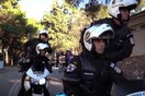 Χριστουγεννιάτικο Mannequin Challenge από την ελληνική αστυνομία
