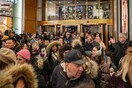 Black Friday: Μίζερο στη Γαλλία - Χαμός παρά την παγωνιά στις ΗΠΑ