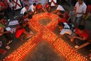 Παγκόσμια Ημέρα του AIDS/ HIV με αγρυπνίες και συγκεντρώσεις σ' όλο τον κόσμο