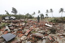 Ινδονησία: Drone και εκπαιδευμένοι σκύλοι αναζητούν επιζώντες του φονικού τσουνάμι