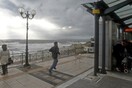 Βροχές, καταιγίδες και βελτίωση από το απόγευμα