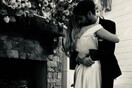 Η Miley Cyrus επιβεβαίωσε τον γάμο με τον Liam Hemsworth - Οι πρώτες φωτογραφίες από την τελετή