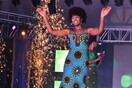 Η νικήτρια των καλλιστείων της Αφρικής έπιασε φωτιά επί σκηνής