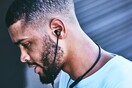 Πότε κυκλοφορούν τα νέα ακουστικά της Apple και πόσο θα κοστίζουν