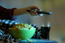 Γιατί η έλλειψη ύπνου κάνει γλυκίσματα και σνακ ακόμη πιο δελεαστικά για τον εγκέφαλο