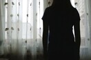 Τουλάχιστον 300 περιστατικά ενδοοικογενειακής βίας και κακοποίησης γυναικών κάθε χρόνο στο νομό Λάρισας