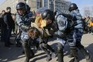 Η Ρωσία απορρίπτει τις εκκλήσεις ΗΠΑ και ΕΕ για απελευθέρωση των διαδηλωτών